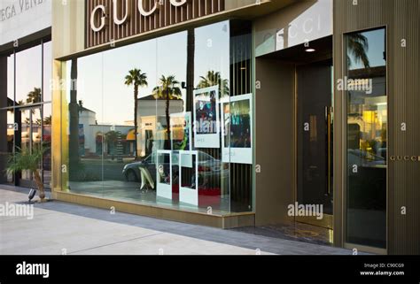 gucci store palm desert.